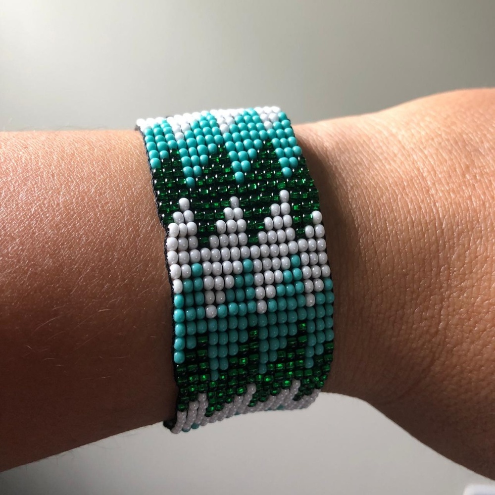 Beaded Bracelet - Picture 2 of 5